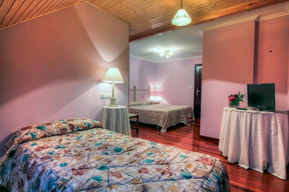 Os Areeiros Turismo Rural & Bodega Santa Cristina De Cobres Стая снимка